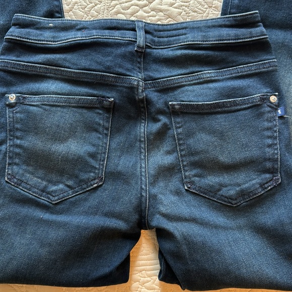 Women’s Anthropologie, Pilcro jeans. - Picture 3 of 4